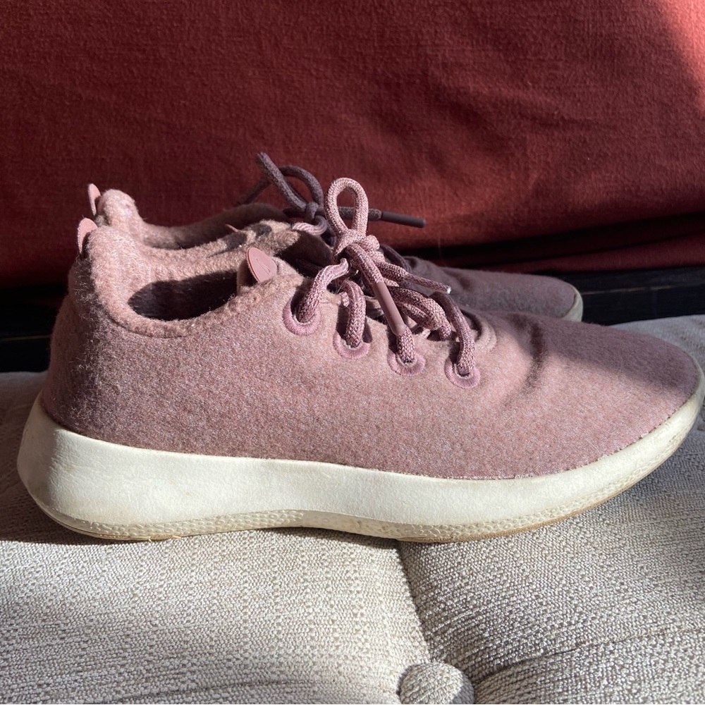 ALLBIRDS | Women's Size 8 Mauve Pink Merino Wool Runner Mizzles Sneakers Lace Up